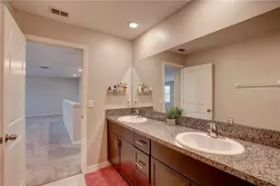 9805 Alysheba Ct, Sun City Center, FL 33573 - Photo 33