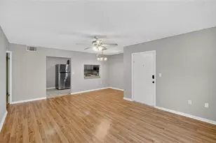 1225 Pine Ridge Cir W, Tarpon Springs, FL 34688 - Photo 45