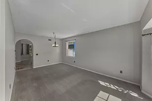 1751 Split Fork Dr, Oldsmar, FL 34677 - Photo 9