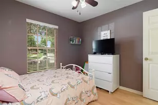 1052 Malletwood Dr, Brandon, FL 33510 - Photo 29