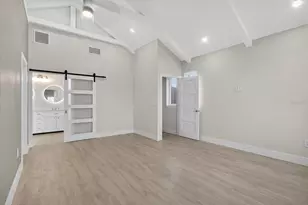 207 Athens St, Tarpon Springs, FL 34689 - Photo 43