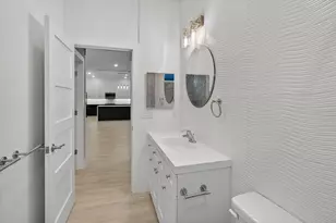 207 Athens St, Tarpon Springs, FL 34689 - Photo 59