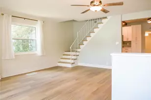 1003 17th St N, Saint Petersburg, FL 33713 - Photo 15