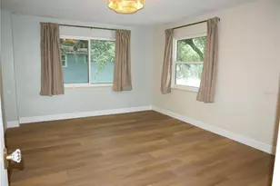 1003 17th St N, Saint Petersburg, FL 33713 - Photo 29