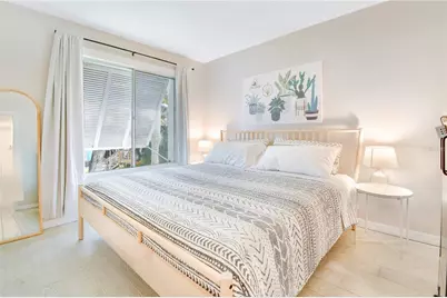 3640 41st Lane S #G, Saint Petersburg, FL 33711 - Photo 7