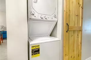 3640 41st Ln S, Saint Petersburg, FL 33711 - Photo 15