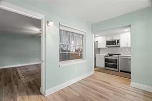 4780 Cove Cir, Saint Petersburg, FL 33708 - Photo 5