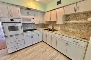 2454 Australia Way E, Clearwater, FL 33763 - Photo 7