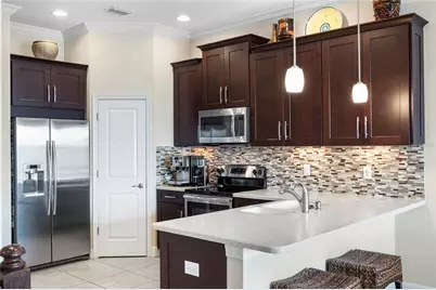 3226 Nautical Place S, Saint Petersburg, FL 33712 - Photo 9