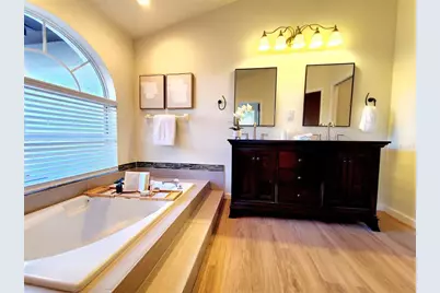 382 Waterford Circle E, Tarpon Springs, FL 34688 - Photo 27