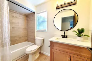 382 Waterford Cir E, Tarpon Springs, FL 34688 - Photo 37