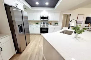 382 Waterford Cir E, Tarpon Springs, FL 34688 - Photo 15