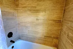 382 Waterford Cir E, Tarpon Springs, FL 34688 - Photo 37