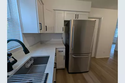 342 21st Avenue S, Saint Petersburg, FL 33705 - Photo 11