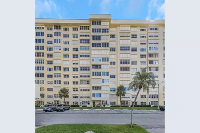 4550 Cove Circle #207, Saint Petersburg, FL 33708 - Photo 69