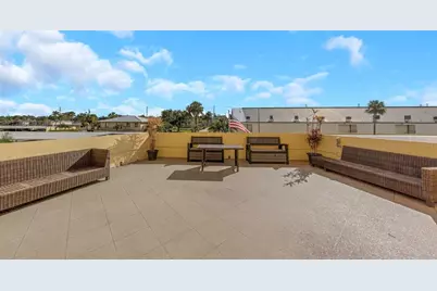 4550 Cove Circle #207, Saint Petersburg, FL 33708 - Photo 37