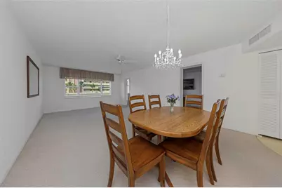 4550 Cove Circle #207, Saint Petersburg, FL 33708 - Photo 5