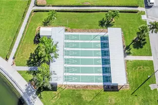 4550 Cove Cir, Saint Petersburg, FL 33708 - Photo 63