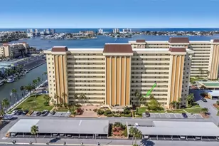 4550 Cove Cir, Saint Petersburg, FL 33708 - Photo 1