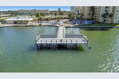 4550 Cove Circle #207, Saint Petersburg, FL 33708 - Photo 95