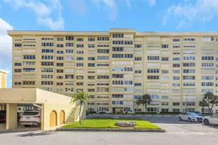 4550 Cove Cir, Saint Petersburg, FL 33708 - Photo 73