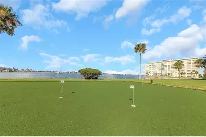 4550 Cove Circle #207, Saint Petersburg, FL 33708 - Photo 65