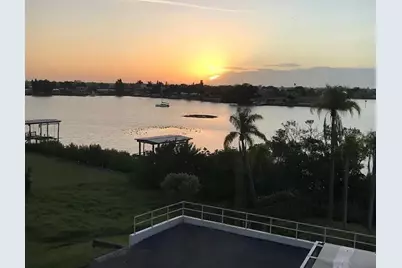 50 Harbor View Ln #23, Belleair Bluffs, FL 33770 - Photo 9