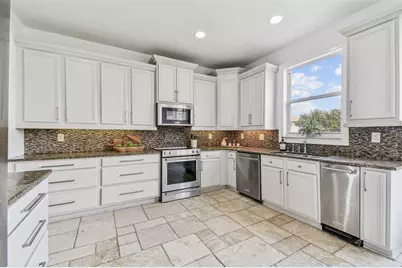 18005 Malakai Isle Drive, Tampa, FL 33647 - Photo 17