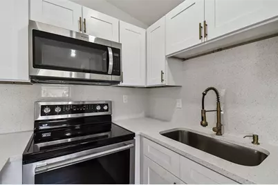 7908 N Thatcher Avenue, Tampa, FL 33614 - Photo 47