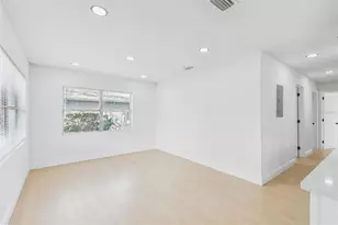 1932 W St John St, Tampa, FL 33607 - Photo 23