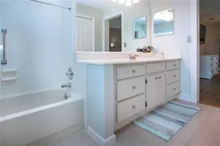 1527 Fort Duquesna Dr, Sun City Center, FL 33573 - Photo 37