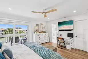 141 Marina Del Rey Ct, Clearwater Beach, FL 33767 - Photo 23