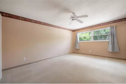 13313 Golf Crest Circle, Tampa, FL 33618 - Photo 37