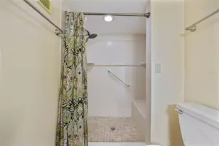 2333 Feather Sound Dr, Clearwater, FL 33762 - Photo 23