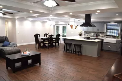 12217 Victor Lane, Dade City, FL 33525 - Photo 7