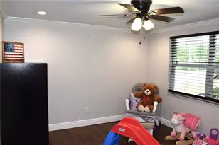 12217 Victor Ln, Dade City, FL 33525 - Photo 19