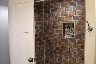 12217 Victor Ln, Dade City, FL 33525 - Photo 17