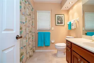 2039 Berry Roberts Dr, Sun City Center, FL 33573 - Photo 35