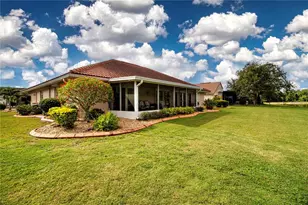 2039 Berry Roberts Dr, Sun City Center, FL 33573 - Photo 7