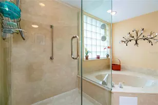 2039 Berry Roberts Dr, Sun City Center, FL 33573 - Photo 55