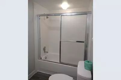 8681 Bardmoor Boulevard #305C, Seminole, FL 33777 - Photo 11