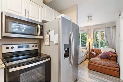 2470 47th Street S, Saint Petersburg, FL 33711 - Photo 9