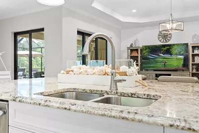 8236 Larkspur Circle, Sarasota, FL 34241 - Photo 33