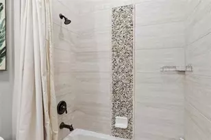 8236 Larkspur Cir, Sarasota, FL 34241 - Photo 25