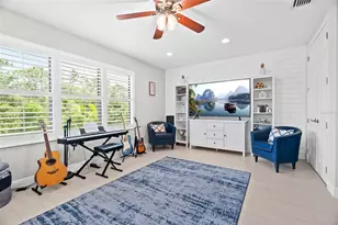 8236 Larkspur Cir, Sarasota, FL 34241 - Photo 23