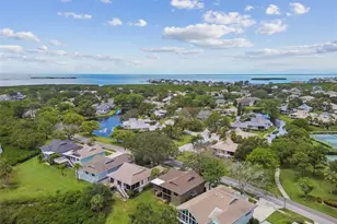 1011 S Pointe Alexis Dr, Tarpon Springs, FL 34689 - Photo 63