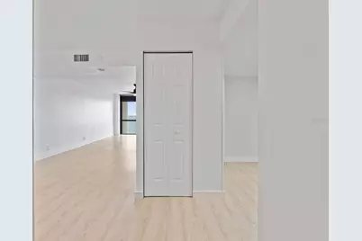 1 Key Capri #611E, Treasure Island, FL 33706 - Photo 3