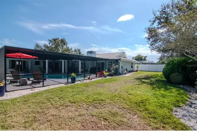 3246 Hyde Park Drive, Clearwater, FL 33761 - Photo 57