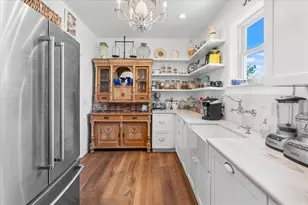 1002 Pass a Grille Way, Saint Pete Beach, FL 33706 - Photo 17