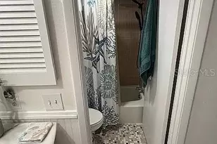 826 Bahia Del Sol Dr, Ruskin, FL 33570 - Photo 13